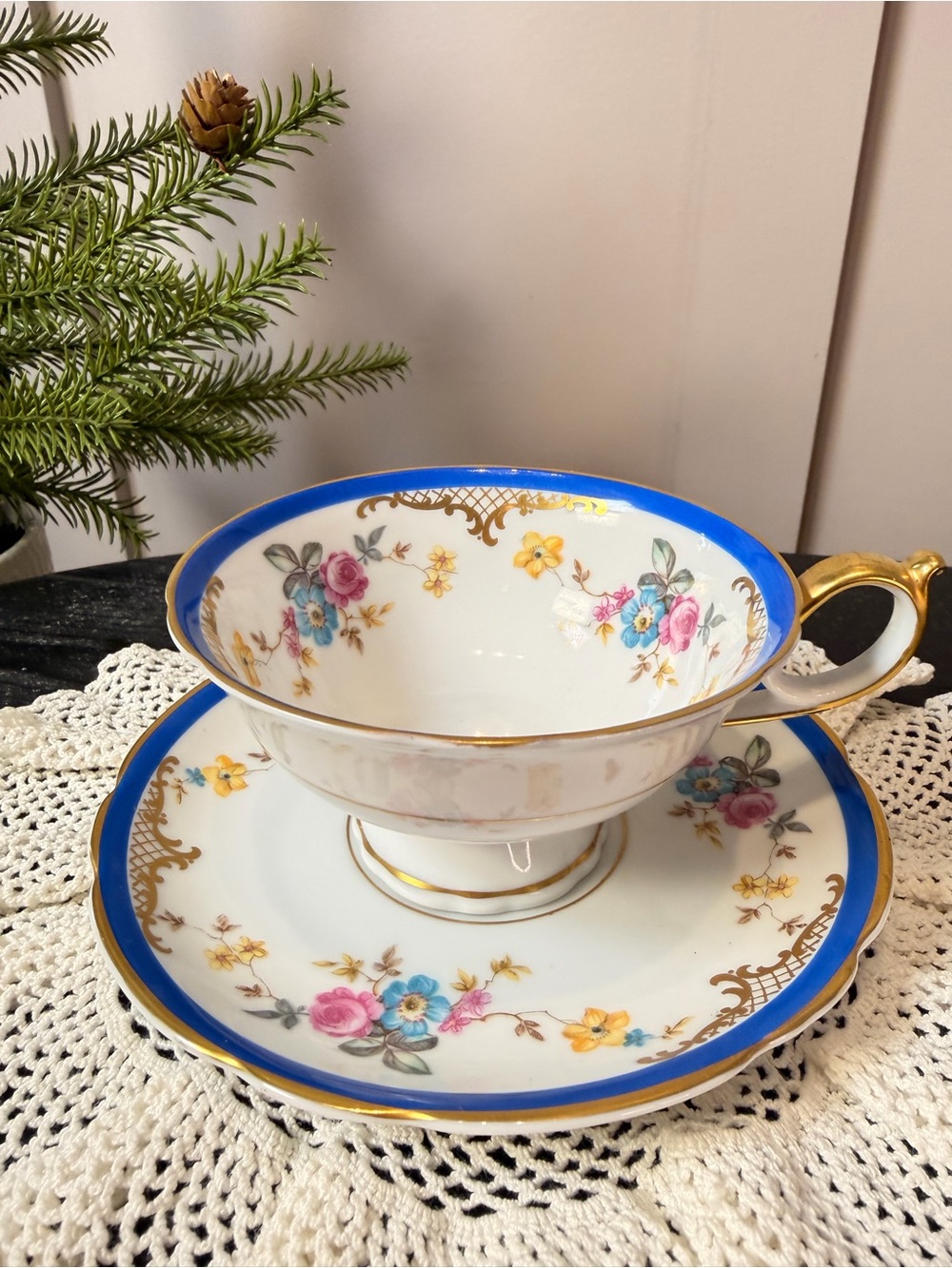 Vintage Ardalt Royal Bayreuth Bavaria Cobalt Blue Demitasse Cup Saucer Germany